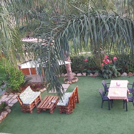L'Isola Del Sole Bed & Breakfast Castelluzzo Exterior photo